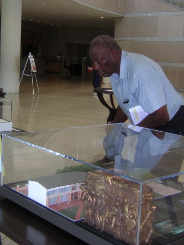 Charles Blockson viewing the exhibits