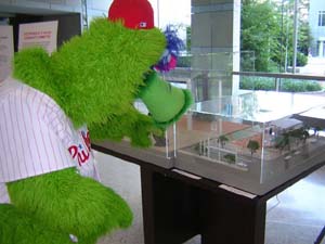 The Philly Phanatic views the Davis Buckley Exhibit